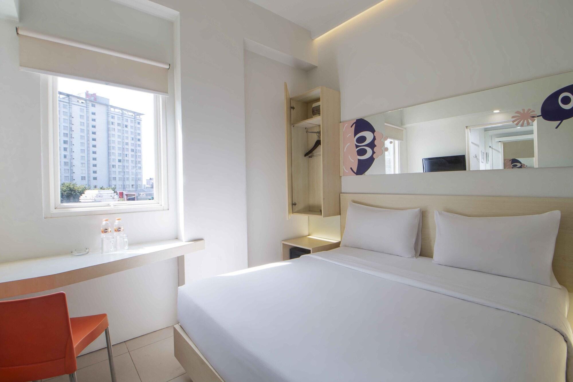 Cleo Hotel Tunjungan Surabaya Buitenkant foto