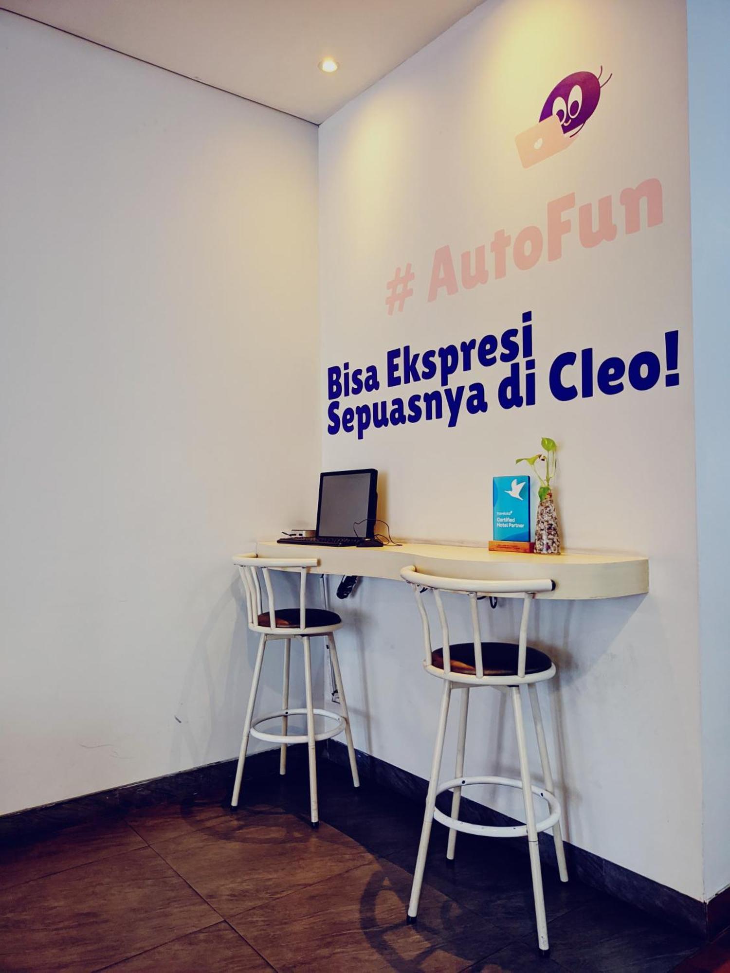 Cleo Hotel Tunjungan Surabaya Buitenkant foto
